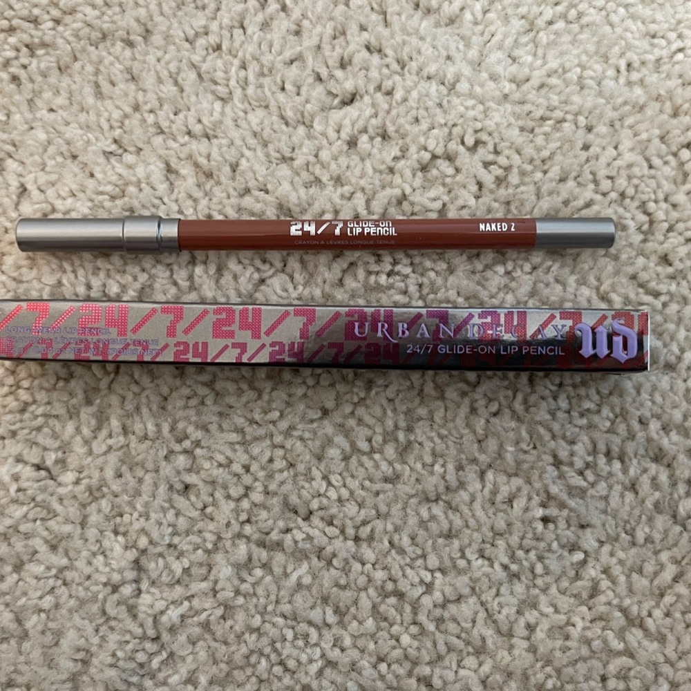 NIB UD Urban Decay 24/7 Glide-On Lip Pencil Naked 2